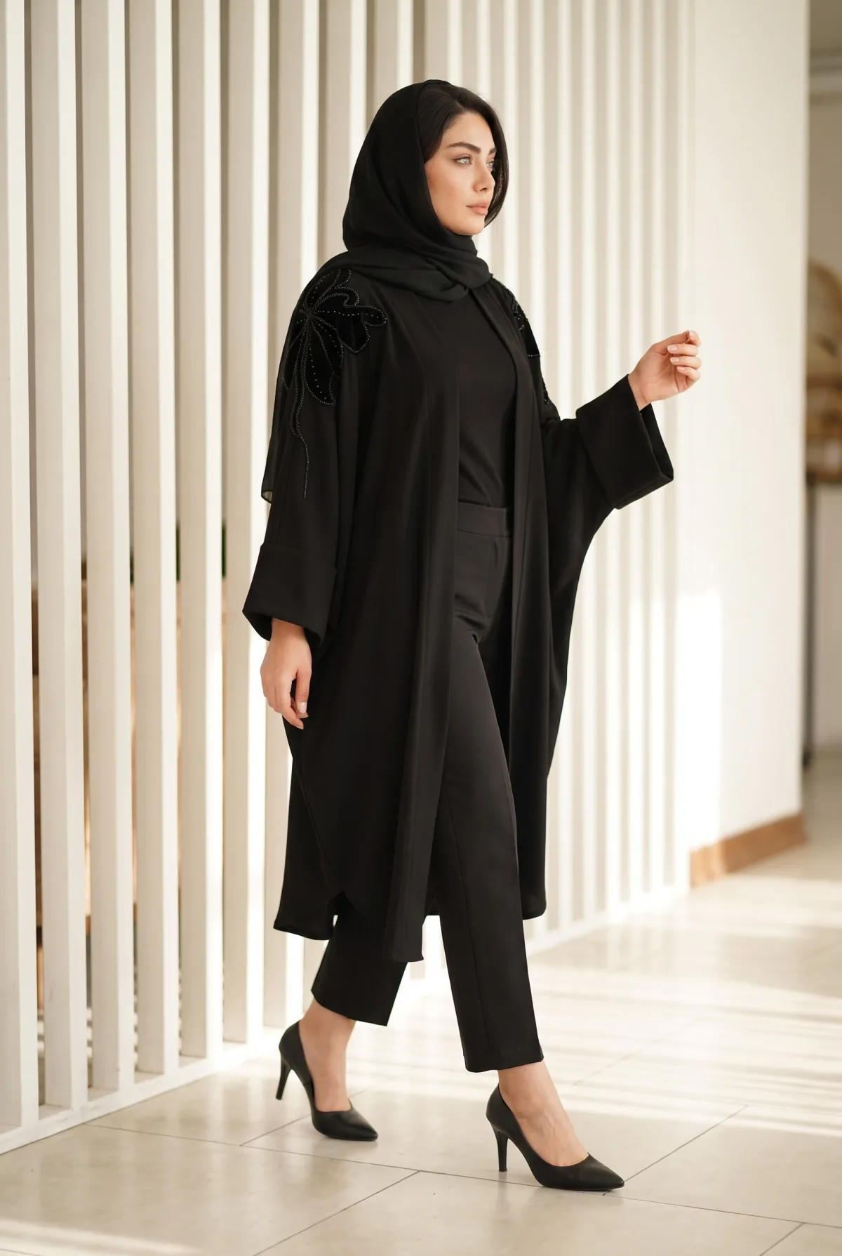 مانتو کریپ عبایی عروس دریایی مشکی